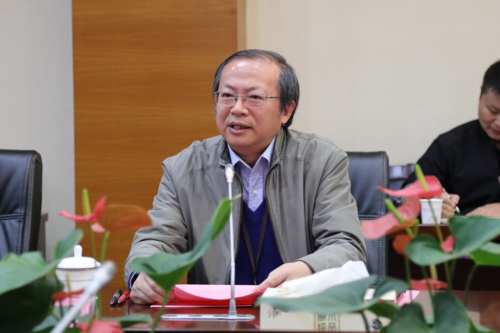 校党委书记管兆勇致词.jpg