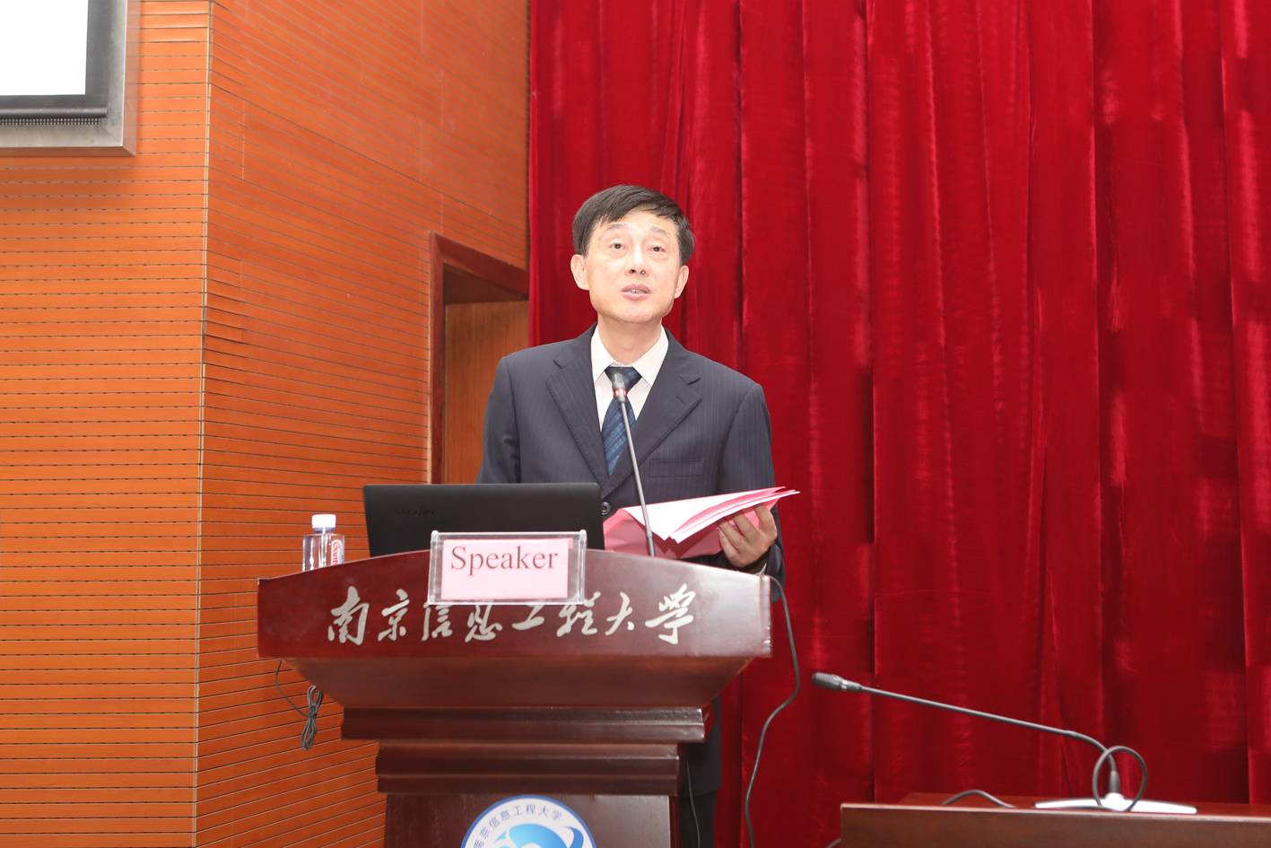 FW6A6155.jpg FW6A6155.jpg